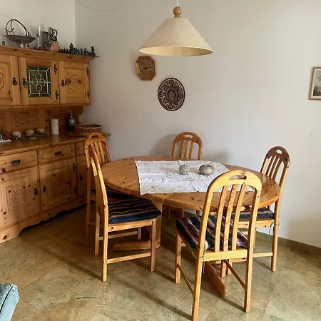 Avec Grande Terrasse Les Bains *