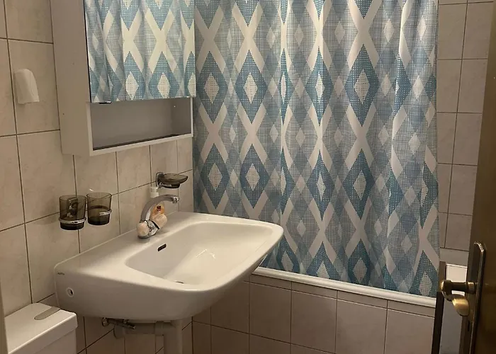Avec Grande Terrasse Les Bains Appartamento *